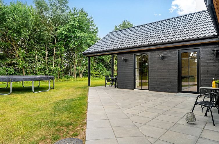 Vakantiehuis "Osa" -  from the sea