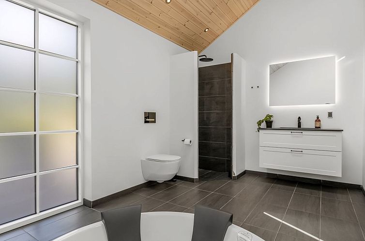 Vakantiehuis "Osa" -  from the sea