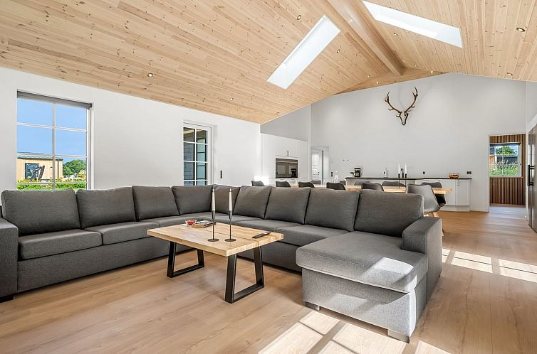 Vakantiehuis "Osa" -  from the sea