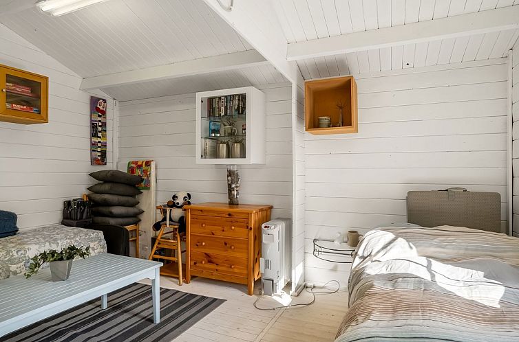 Vakantiehuis "Uuno" - 1.2km from the sea
