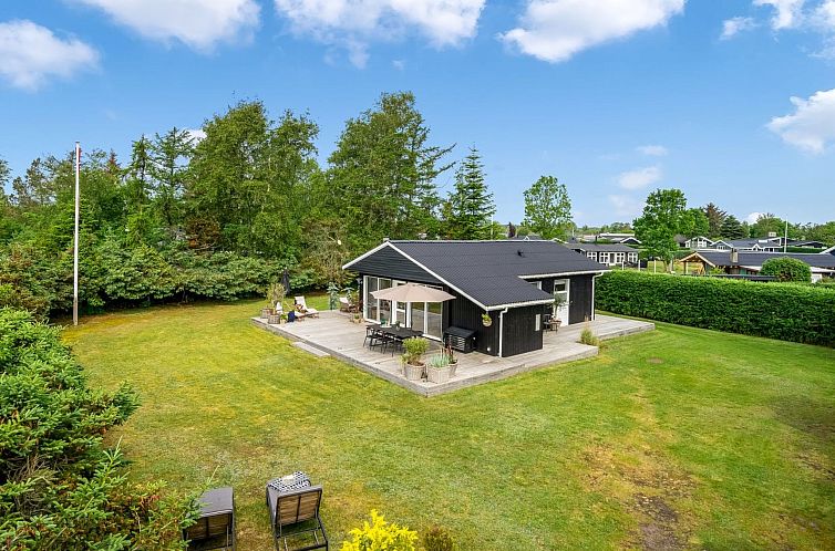 Vakantiehuis "Ingiald" - 600m from the sea