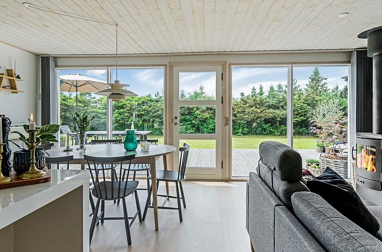 Vakantiehuis "Ingiald" - 600m from the sea