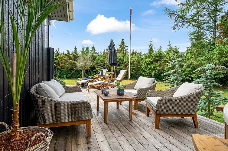 Vakantiehuis "Ingiald" - 600m from the sea