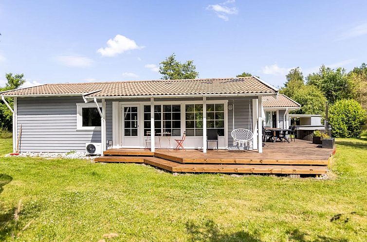 Vakantiehuis "Anabela" -  from the sea