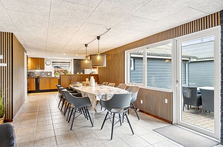 Vakantiehuis "Fidelia" - 400m from the sea