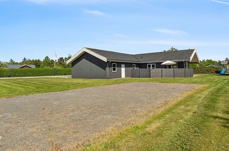 Vakantiehuis "Ljupco" - 500m to the fjord