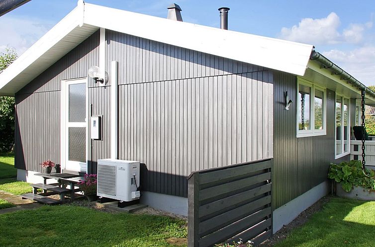 Vakantiehuis "Ilya" - 90m to the fjord