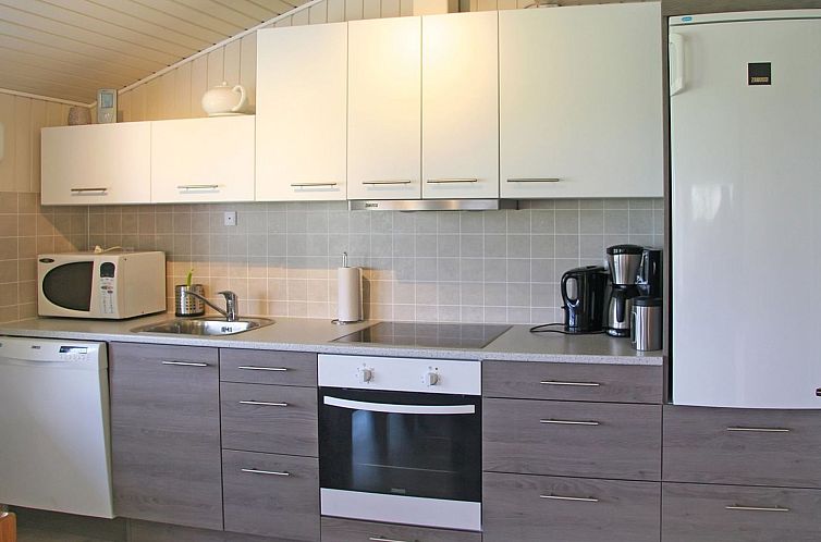 Vakantiehuis "Ilya" - 90m to the fjord