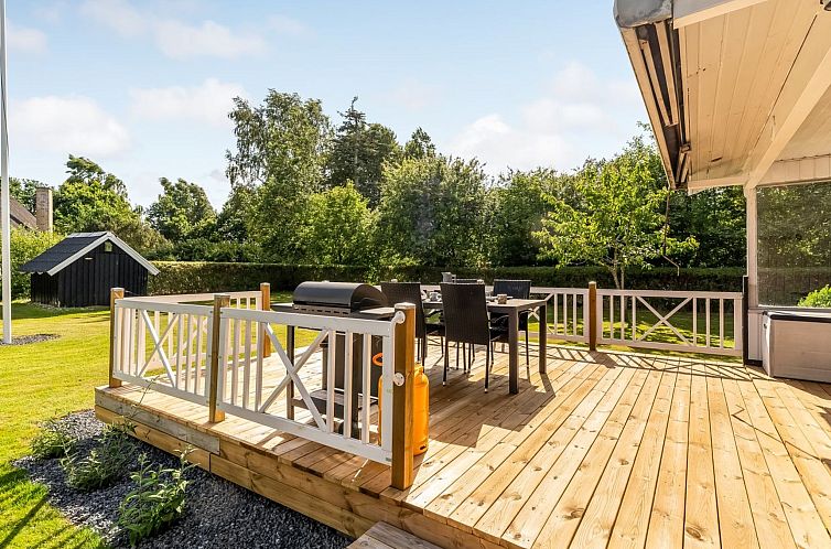 Vakantiehuis "Helma" - 500m to the fjord