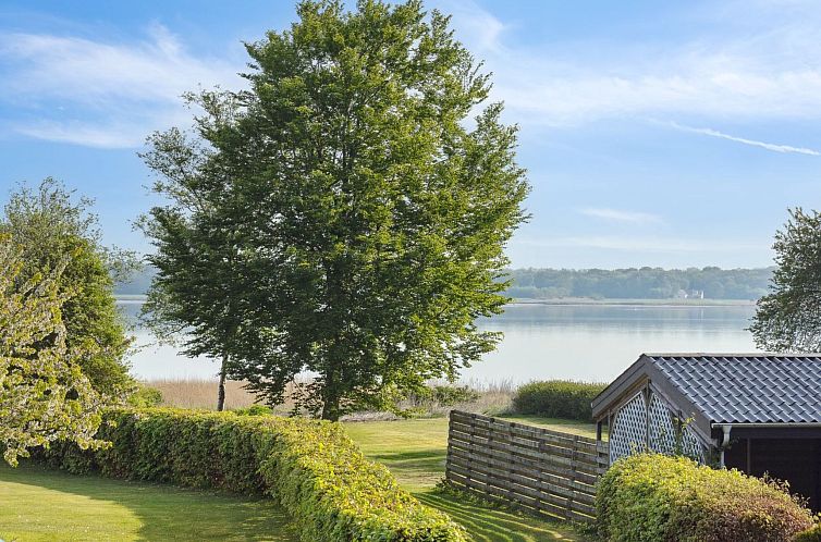 Vakantiehuis "Bendine" - 100m to the fjord