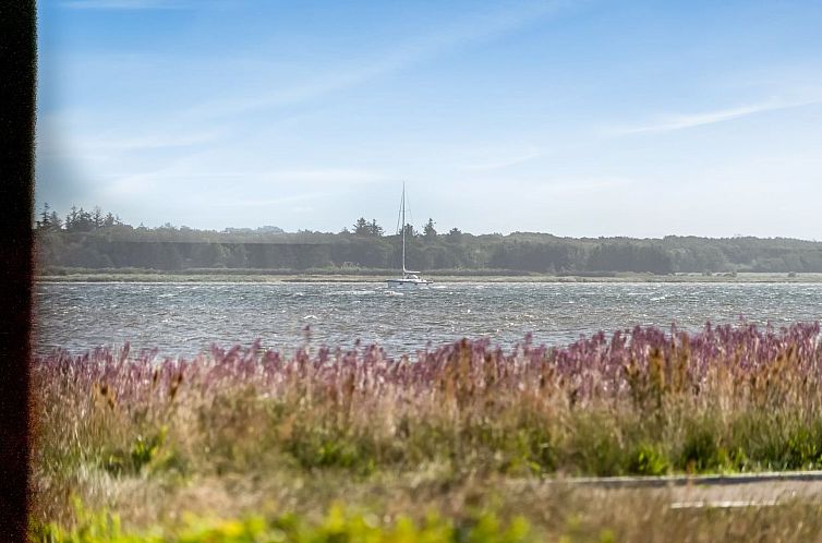 Vakantiehuis "Tayana" - 75m to the fjord