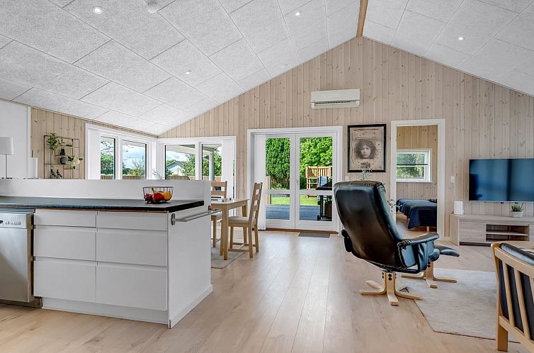 Vakantiehuis "Ebertine" - 740m to the fjord