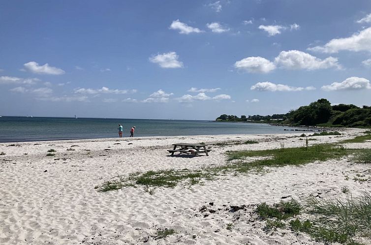 Vakantiehuis "Rikulf" - 150m from the sea