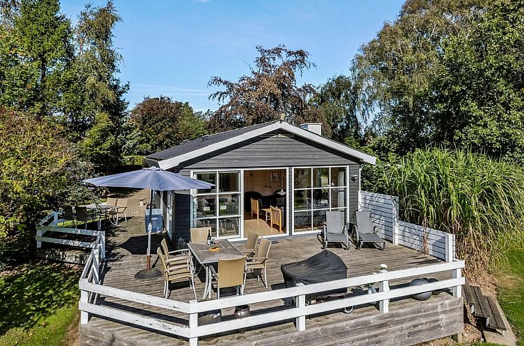Vakantiehuis "Leandra" - 600m from the sea