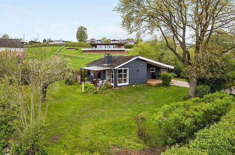 Vakantiehuis "Venla" - 150m from the sea