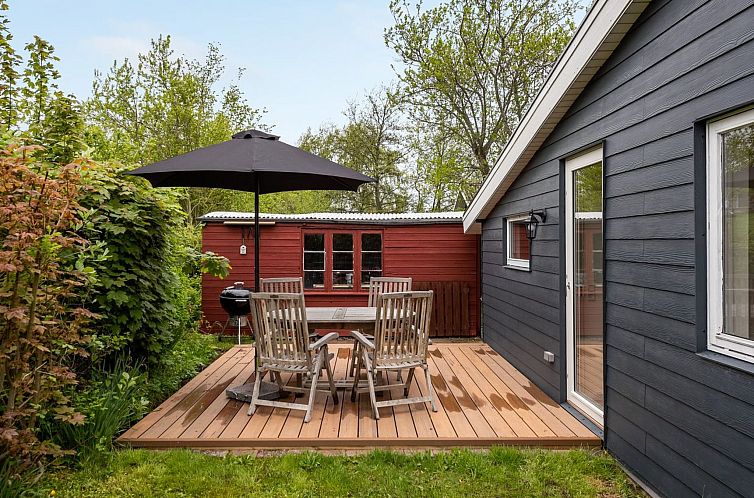 Vakantiehuis "Venla" - 150m from the sea