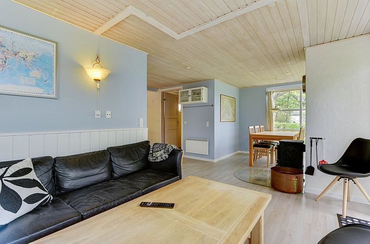 Vakantiehuis "Venla" - 150m from the sea