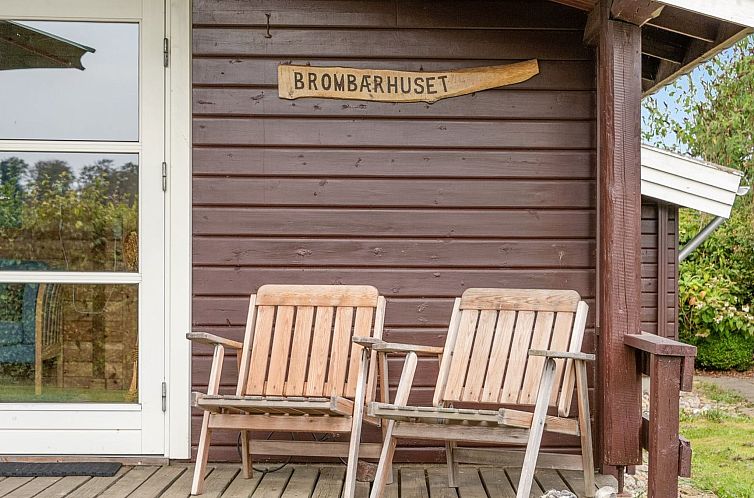 Vakantiehuis "Gudmunde" - 200m from the sea