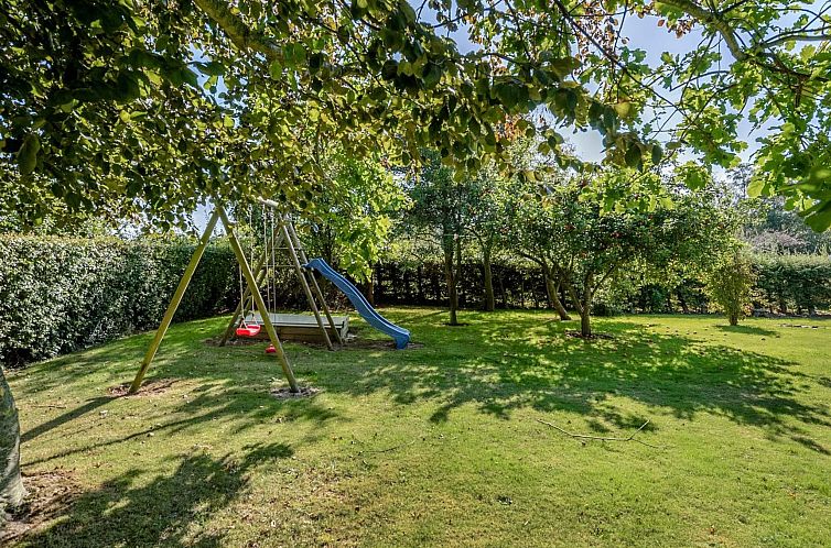 Vakantiehuis "Leandra" - 600m from the sea