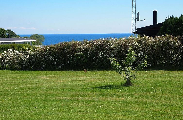 Vakantiehuis "Silka" - 250m from the sea