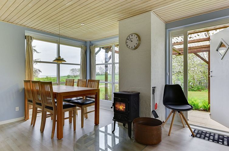 Vakantiehuis "Venla" - 150m from the sea