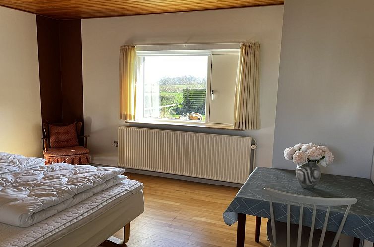 Vakantiehuis "Edithe" - 250m from the sea