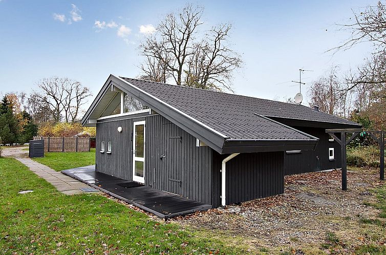 Vakantiehuis "Riaan" - 200m from the sea