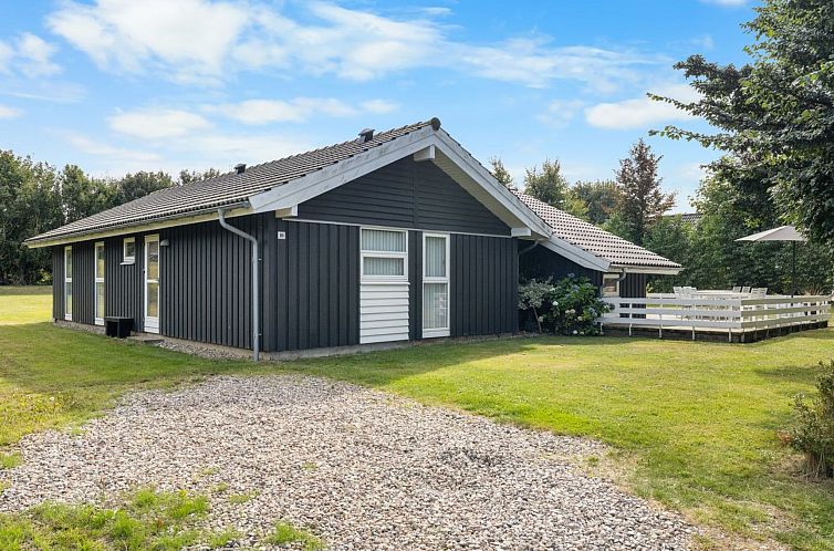 Vakantiehuis "Ønevus" - 550m from the sea