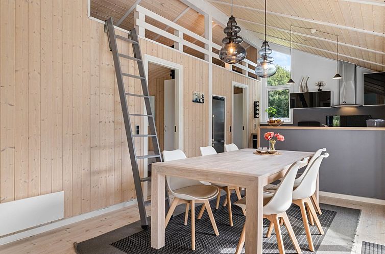 Vakantiehuis "Ønevus" - 550m from the sea