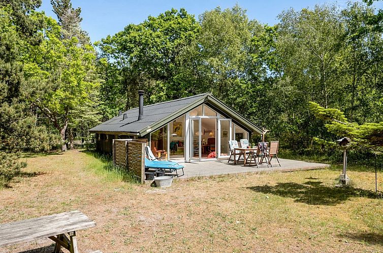 Vakantiehuis "Giertrud" - 500m from the sea
