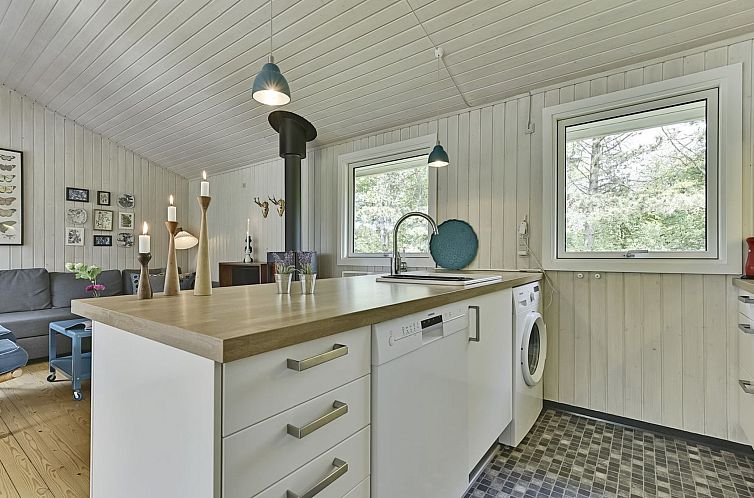 Vakantiehuis "Giertrud" - 500m from the sea