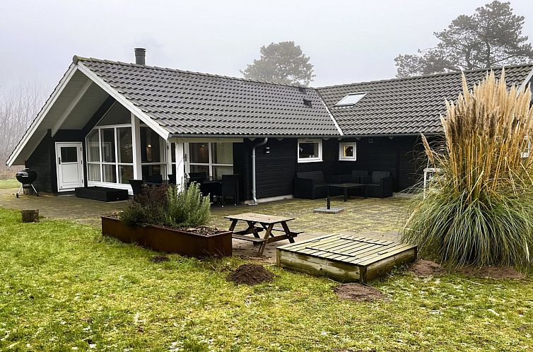 Vakantiehuis "Gudrid" - 550m from the sea