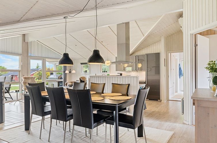 Vakantiehuis "Frederikke" - 875m from the sea