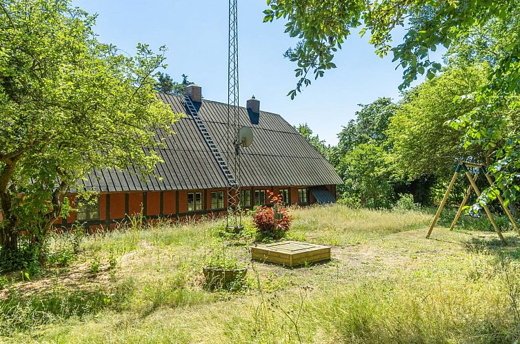 Vakantiehuis "Epiphania" - 700m from the sea
