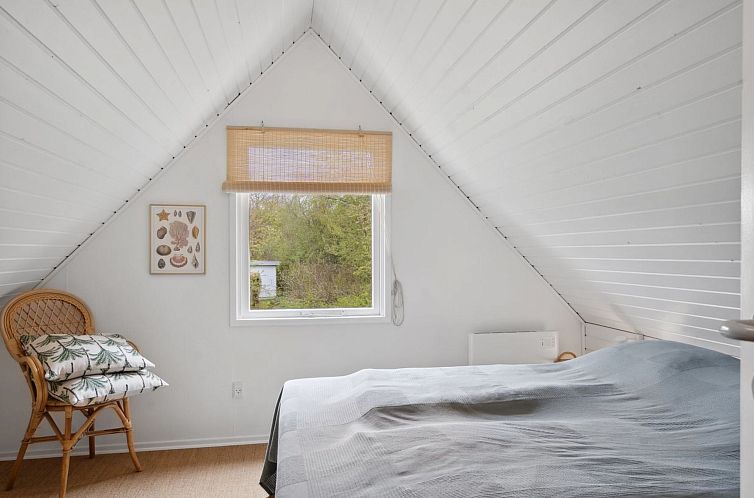 Vakantiehuis "Jorn" - 75m from the sea