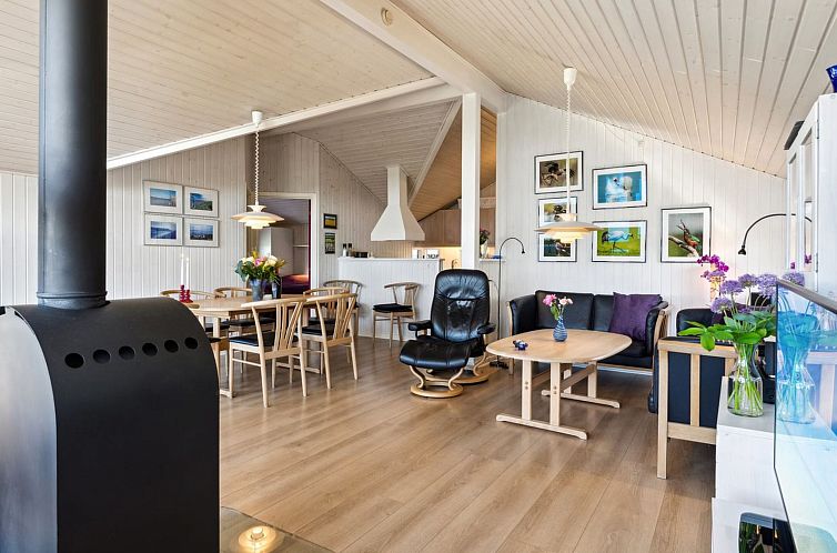 Vakantiehuis "Landuin" - 230m from the sea