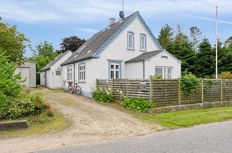 Vakantiehuis "Keyla" - 2.3km from the sea