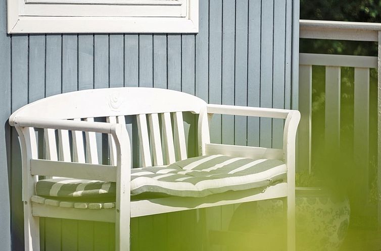 Vakantiehuis "Lillan" - 250m from the sea