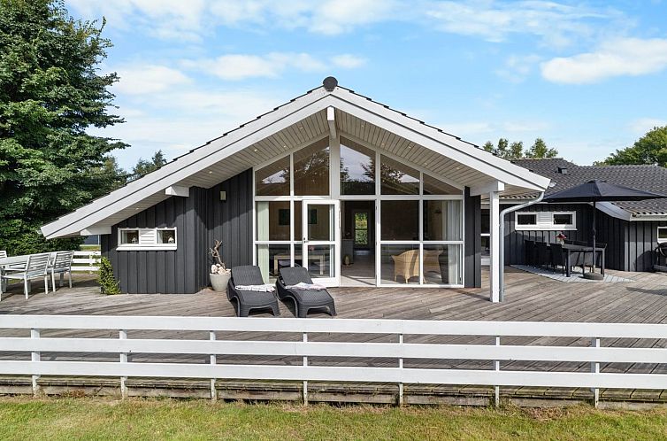 Vakantiehuis "Mato" - 100m from the sea