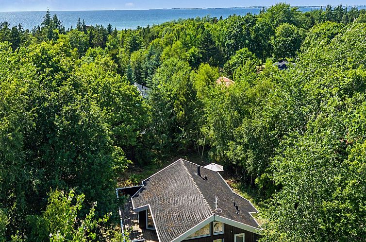 Vakantiehuis "Solfrid" - 230m from the sea