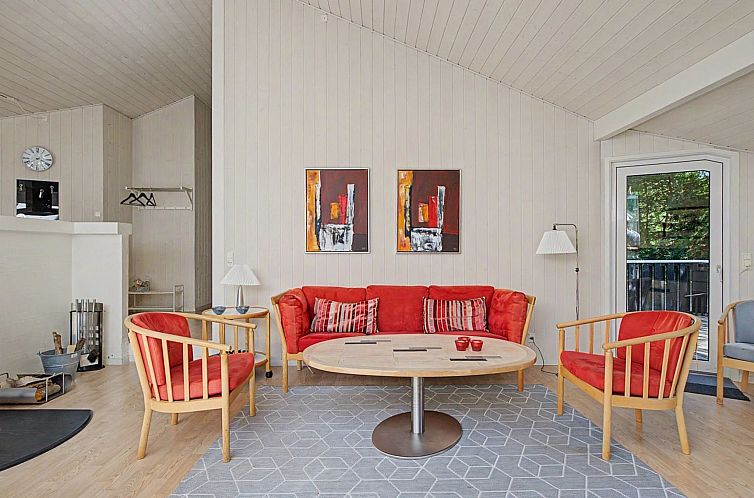 Vakantiehuis "Solfrid" - 230m from the sea