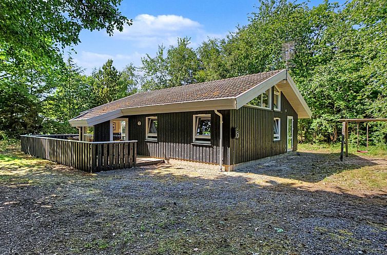 Vakantiehuis "Solfrid" - 230m from the sea