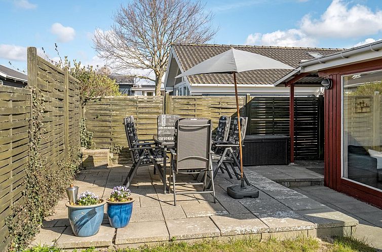 Vakantiehuis "Loella" - 35m from the sea