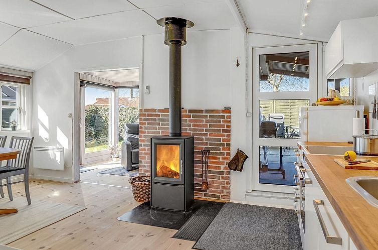 Vakantiehuis "Loella" - 35m from the sea
