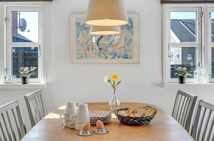 Vakantiehuis "Loella" - 35m from the sea