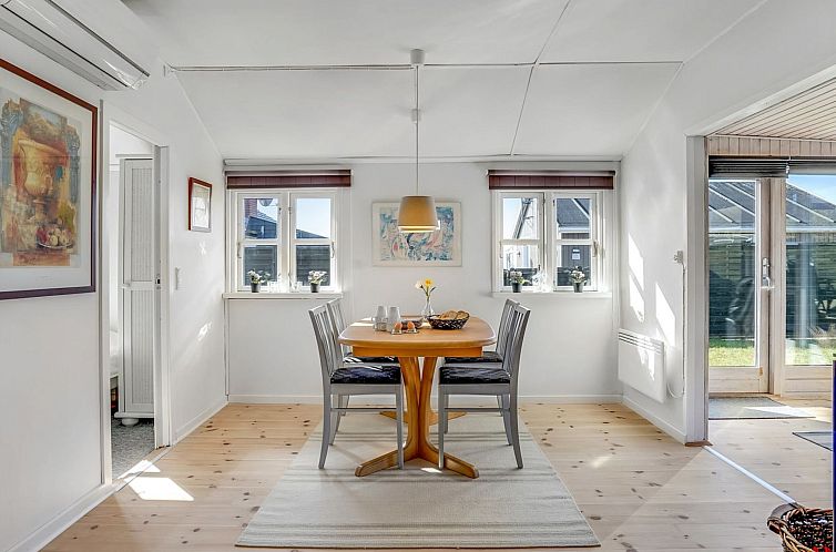 Vakantiehuis "Loella" - 35m from the sea