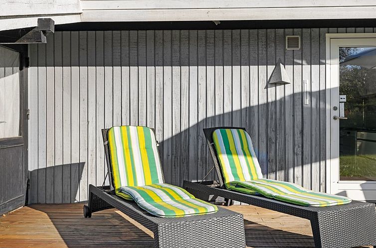 Vakantiehuis "Kajsa" - 250m from the sea