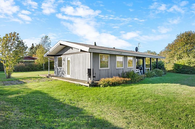 Vakantiehuis "Kajsa" - 250m from the sea