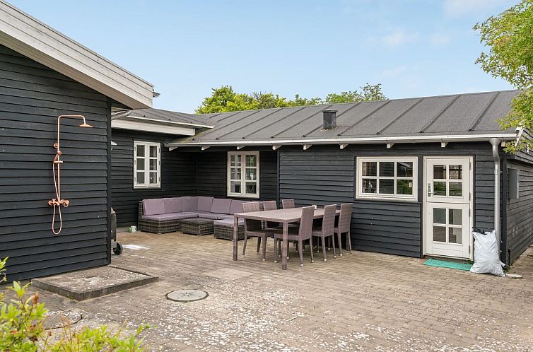 Vakantiehuis "Wrage" - 500m from the sea