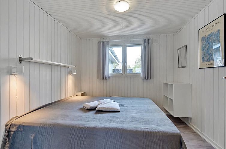 Vakantiehuis "Loella" - 35m from the sea